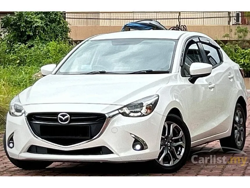 2017 Mazda 2 SKYACTIV-G (LED Headlight with DRL) Hatchback