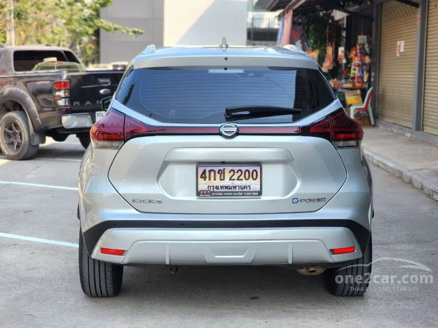 2022 Nissan Kicks VL SUV