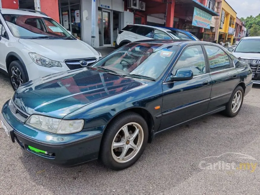 1997 Honda Accord EFI Sedan