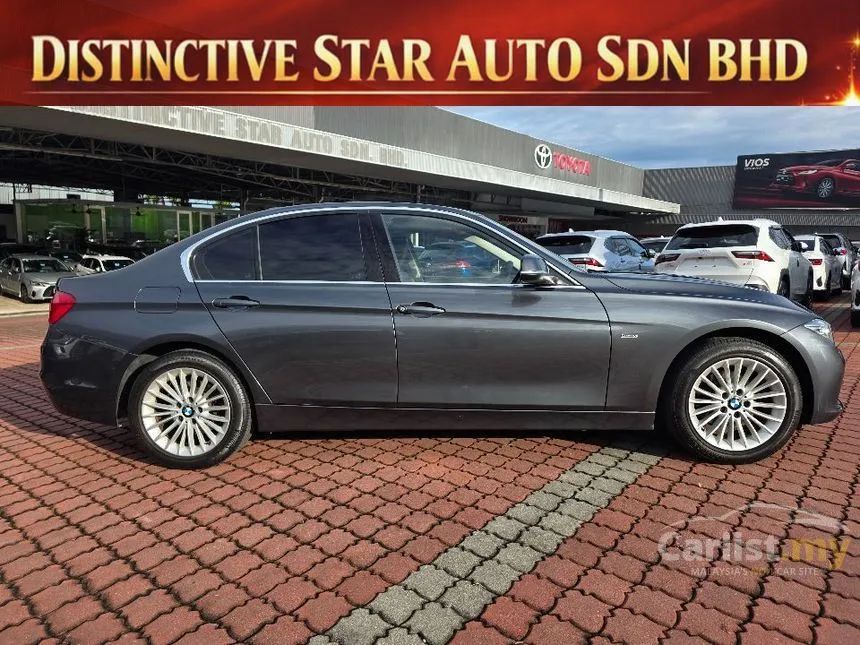 2016 BMW 318i Luxury Sedan