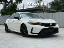 2025 Honda Civic 2.0 FL5 Type R RACING BLACK EDITION HONDA SENSING BLACK INTERIOR 6A 339KM 5YRS WARRANTY