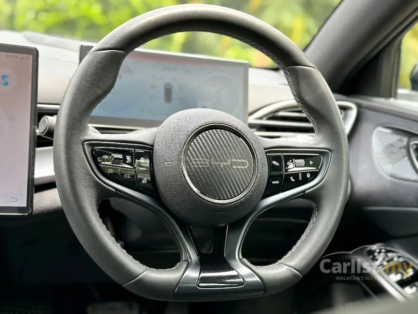 2024 BYD Seal Performance Sedan