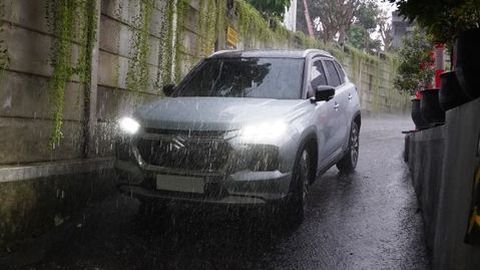 Masalah pada Mobil Akibat Hujan Deras dan Solusinya