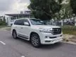 Recon 2018 Toyota Land Cruiser 4.6 ZX Modellista,Unregister,Sunroof,Surround Camera,Crawl Control,LandCruiser,Black Interior