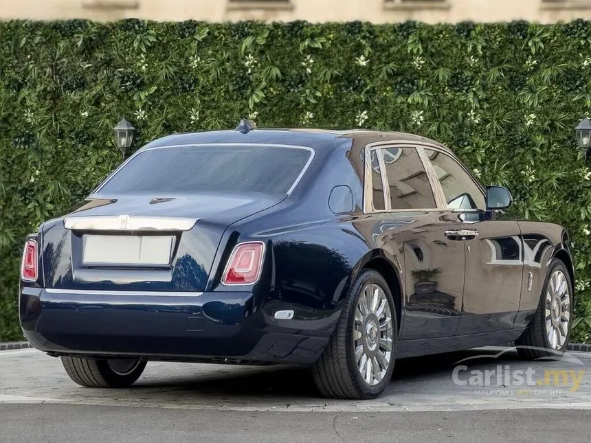 2023 Rolls-Royce Phantom Series II Sedan