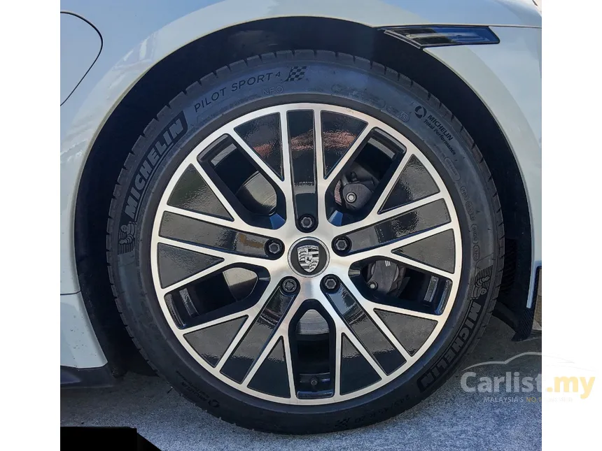 2021 Porsche Taycan Sedan