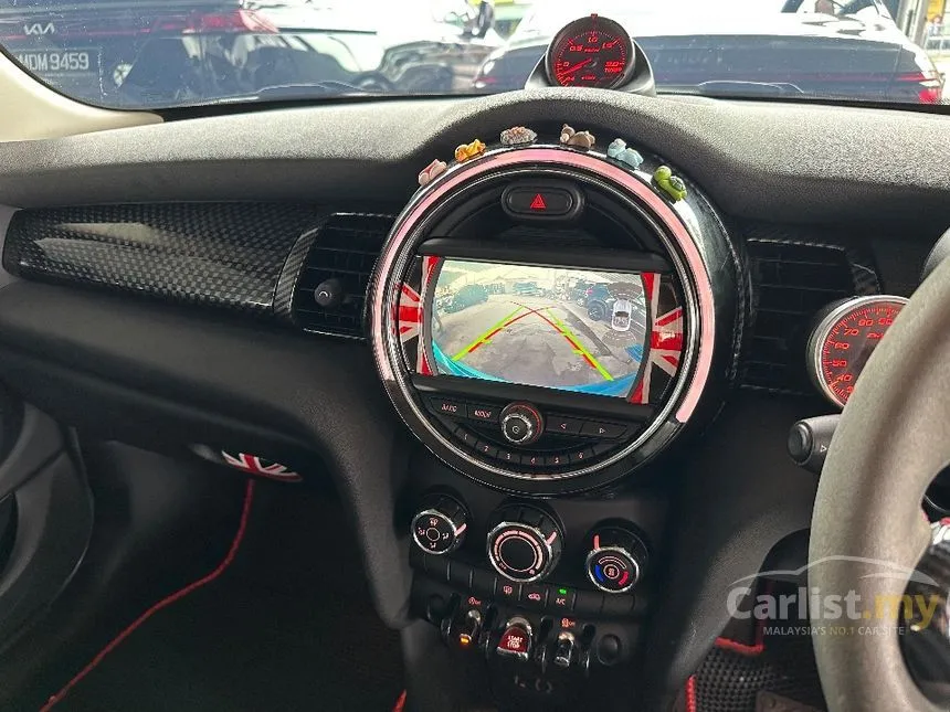 2016 MINI Cooper 3 Door Hatchback