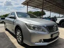Toyota Camry 2.0 E l Year 2013 l Spacious Sedan l Reliable Engine l Comfortable Drive I TipTop Condition