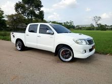 2013 Toyota Hilux Vigo 2.5 CHAMP DOUBLE CAB (ปี 11-15) J Pickup MT
