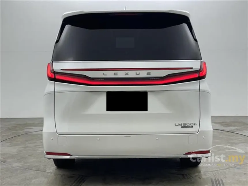 2024 Lexus LM 500h Version L 6 Seater MPV