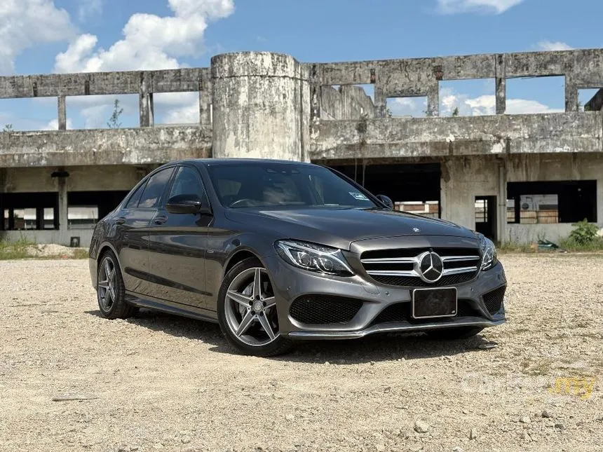 2017 Mercedes-Benz C200 AMG Line Sedan