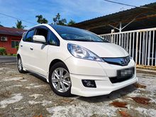 ( TRUE YEAR MADE 2014 ) Honda Jazz 1.3 Hybrid (A) ONE OWNER , SERVICE RECORD , FULL BODYKIT