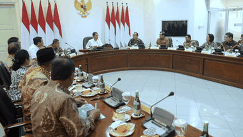 Jokowi Inginkan Perubahan Nyata di 5 Sektor, di Antaranya Otomotif