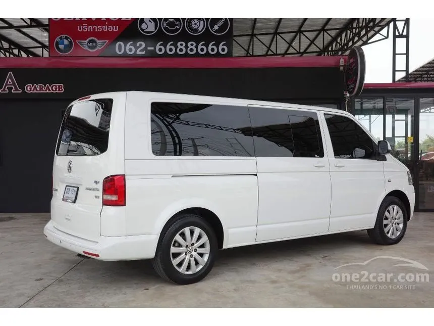 2015 Volkswagen CARAVELLE TDi Van