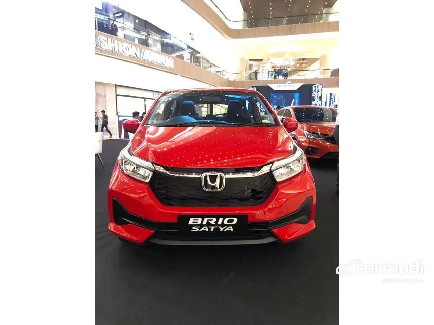 Jual Mobil Honda Brio 2024 E Satya 1.2 di Jawa Timur Automatic Hatchback Merah Rp 188.800.000