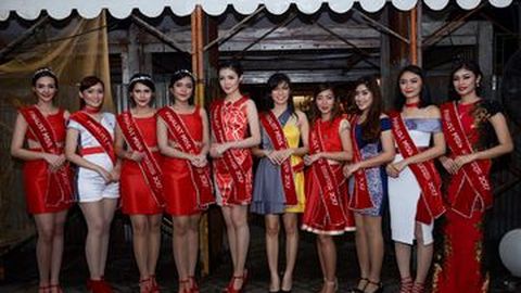 Sheren Marcella Dinobatkan Sebagai Miss Motor Show 2017