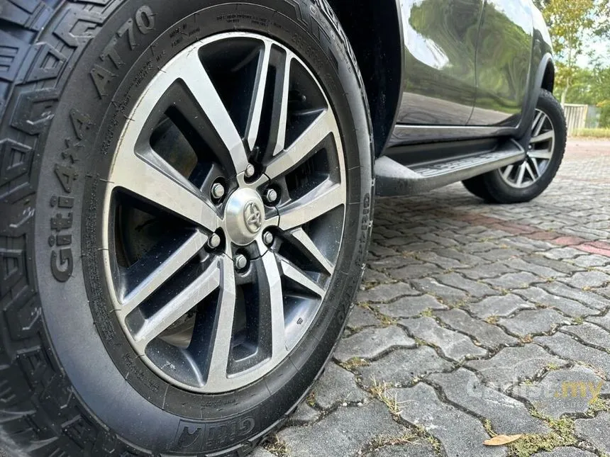 Used Car King Toyota Fortuner 2.7 SRZ 4x4 AT / Ful spec / Ful lon