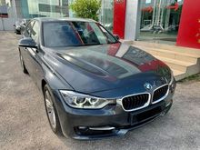 2013 BMW 320i 2.0 Sport Line Sedan