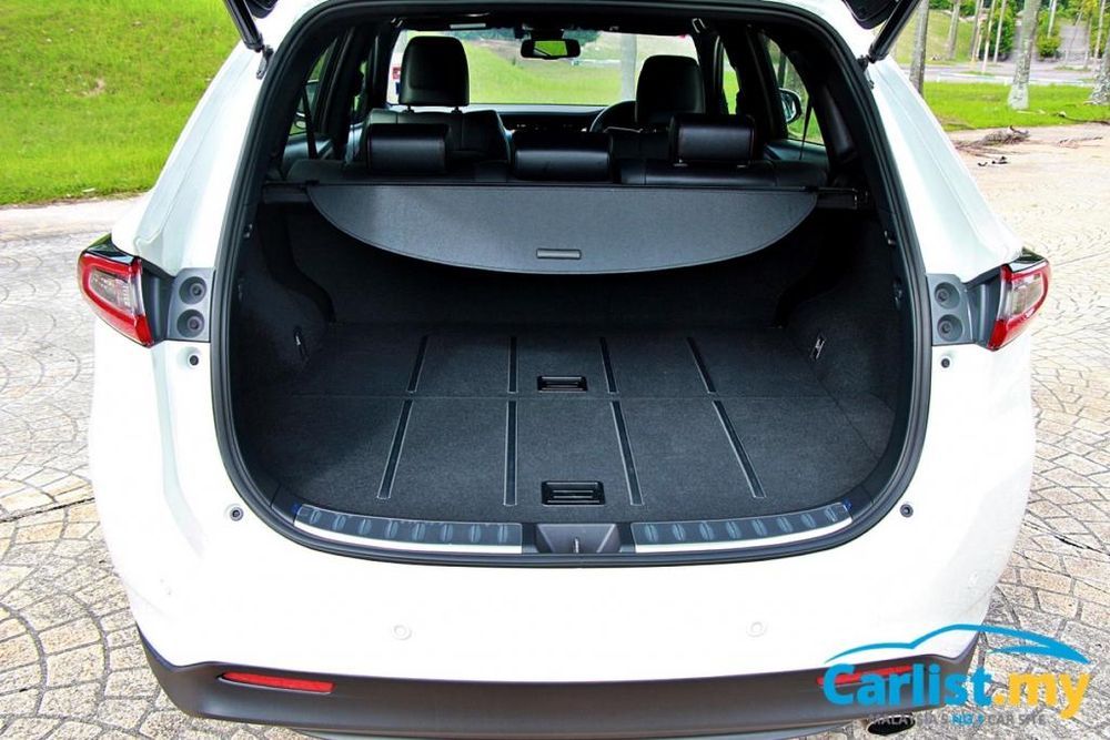 Review Toyota Harrier 2.0T Luxury Late To Market But Worth The Wait Reviews Carlist.my