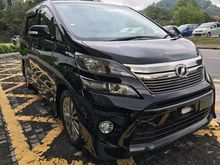 Toyota Vellfire 2.4 Z Golden Eyes 2 , Sunroof , Full Alpine , Best Offer in Town