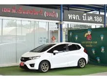 2015 Honda JAZZ 1.5 (ปี 14-22) S Hatchback