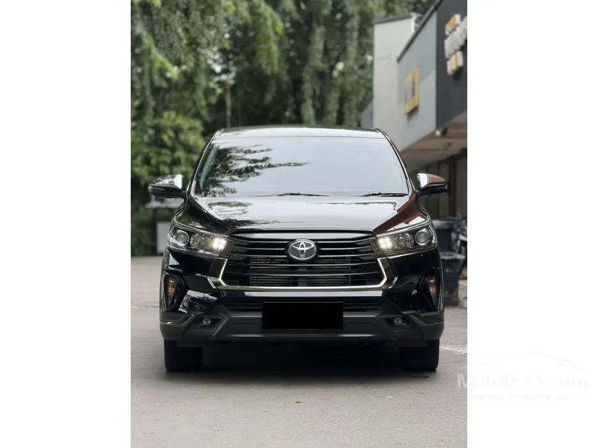 2022 Toyota Kijang Innova Venturer MPV