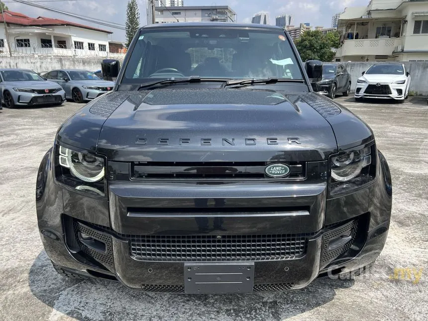 2022 Land Rover Defender 110 P300 XS SUV