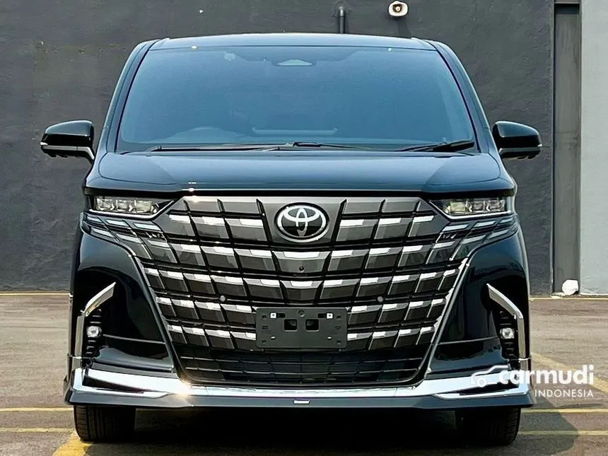 2024 Toyota Alphard HEV Modellista MPV