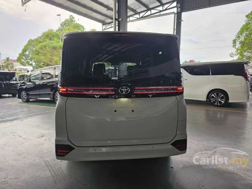 2024 Toyota Voxy S-Z MPV