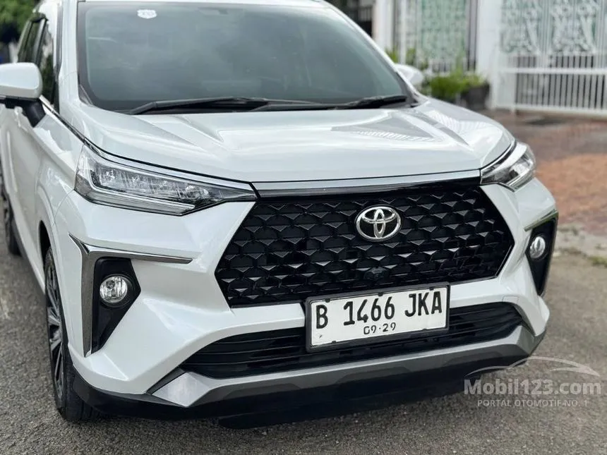 2024 Toyota Veloz Q MPV