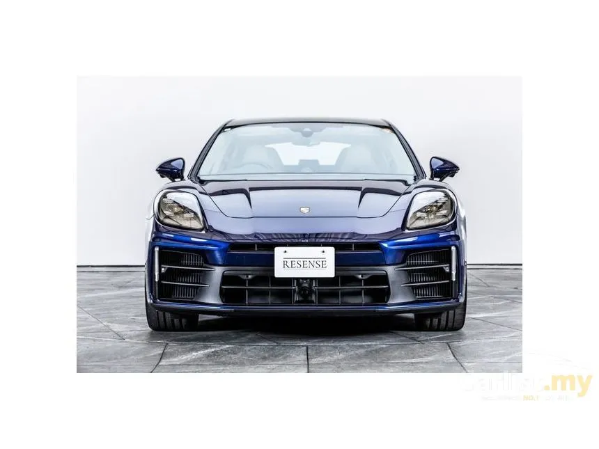 2024 Porsche Panamera Hatchback