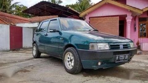 Mengenal Fiat Uno: Mobil Kecil Italia yang Pernah Jadi Lawan Toyota Starlet Hingga Daihatsu Charade