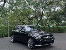 2017 Mercedes-Benz GLC200 2.0 AMG SUV GLC43 Style
Tahun 2017
