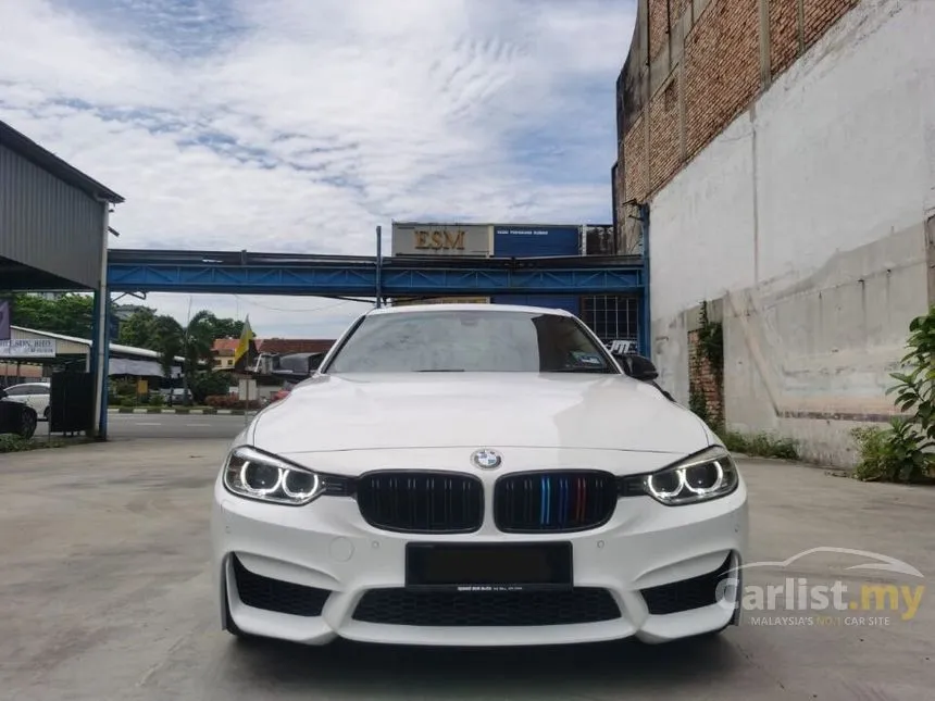 2013 BMW 320i Sport Line Sedan