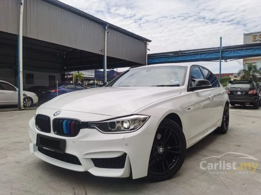 2013 BMW 320i Sport Line Sedan