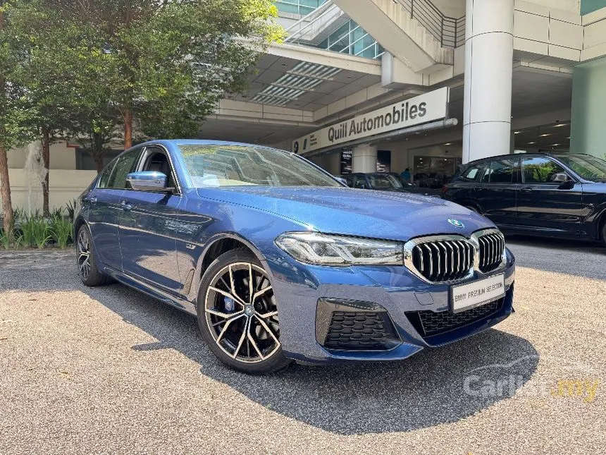 2022 BMW 530e M Sport Sedan