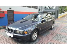 2002 BMW 525i 2.5 Sedan (Embassy Car)
