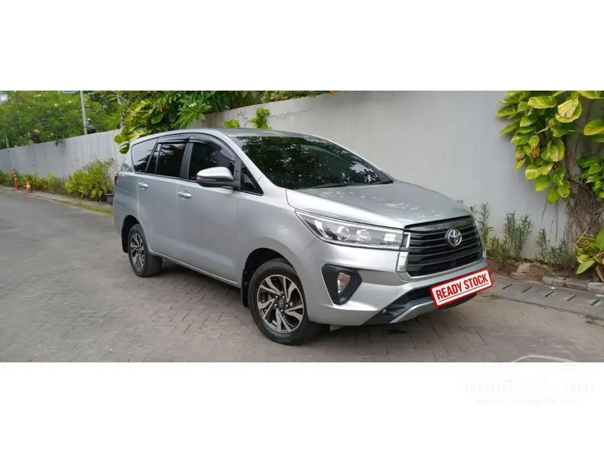 2021 Toyota Kijang Innova V MPV
