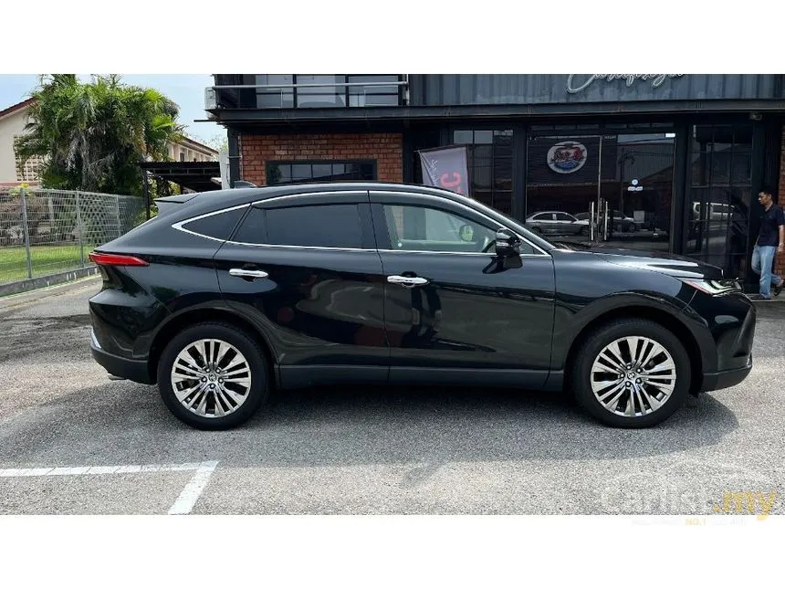 2022 Toyota Harrier Z SUV