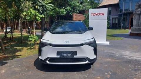 Pabrikan Jepang Lebih Suka Mobil Hybrid daripada Listrik Murni, Toyota: Kita Lebih Senang Punya Variasi