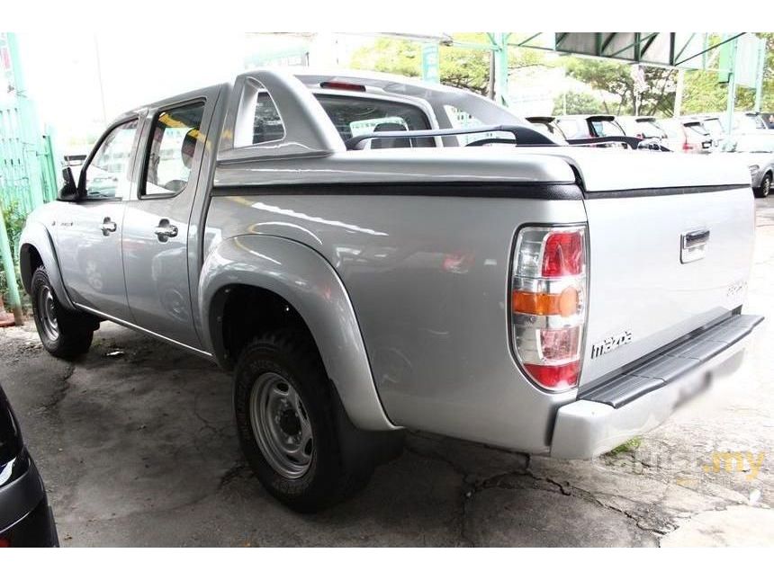 Mazda BT-50 2010 Basic Spec 2.5 in Selangor Manual Pickup Truck Silver ...