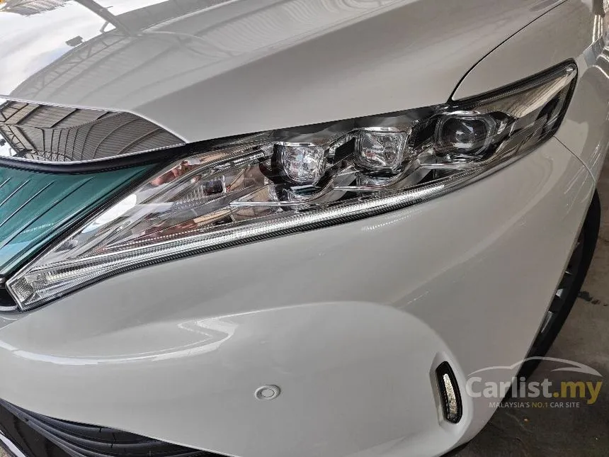 2019 Toyota Harrier Premium SUV