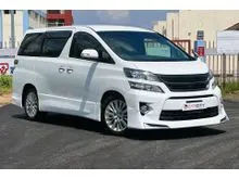 2015 Toyota Vellfire 2.4 ZG PREMIUM HIGH SPEC PILOT SEAT COME WITH 1 YEAR WARRANTY 24 MONTH