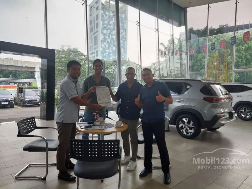 Jual Mobil KIA Sonet 2023 Premiere 1.5 di DKI Jakarta Automatic Wagon Abu
