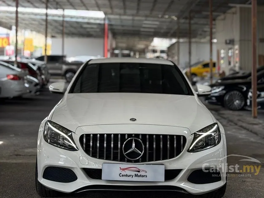 2016 Mercedes-Benz C200 Avantgarde Sedan