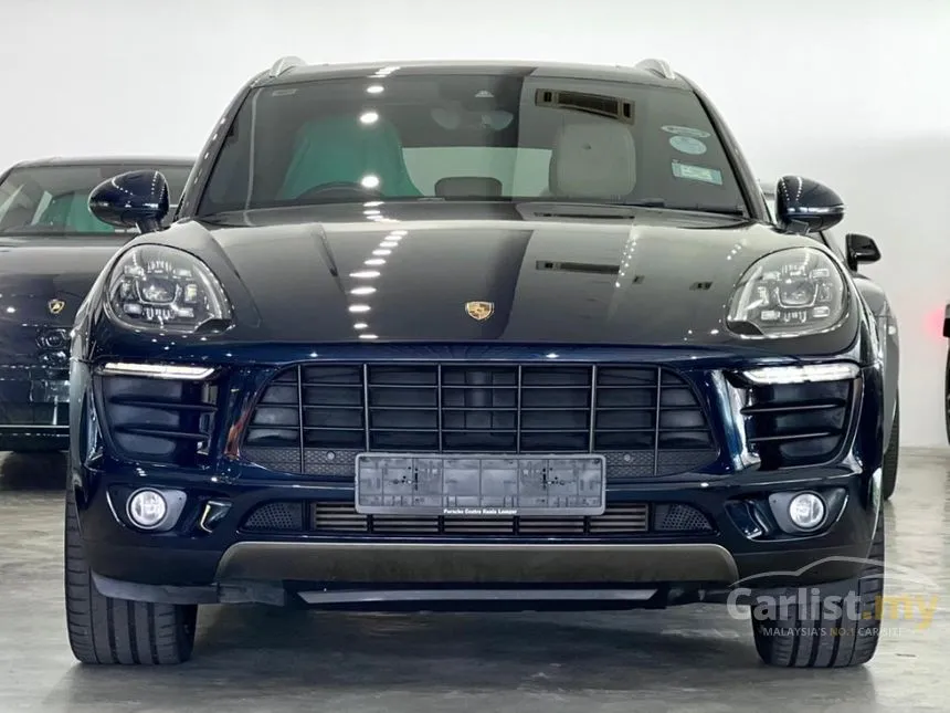 2016 Porsche Macan SUV