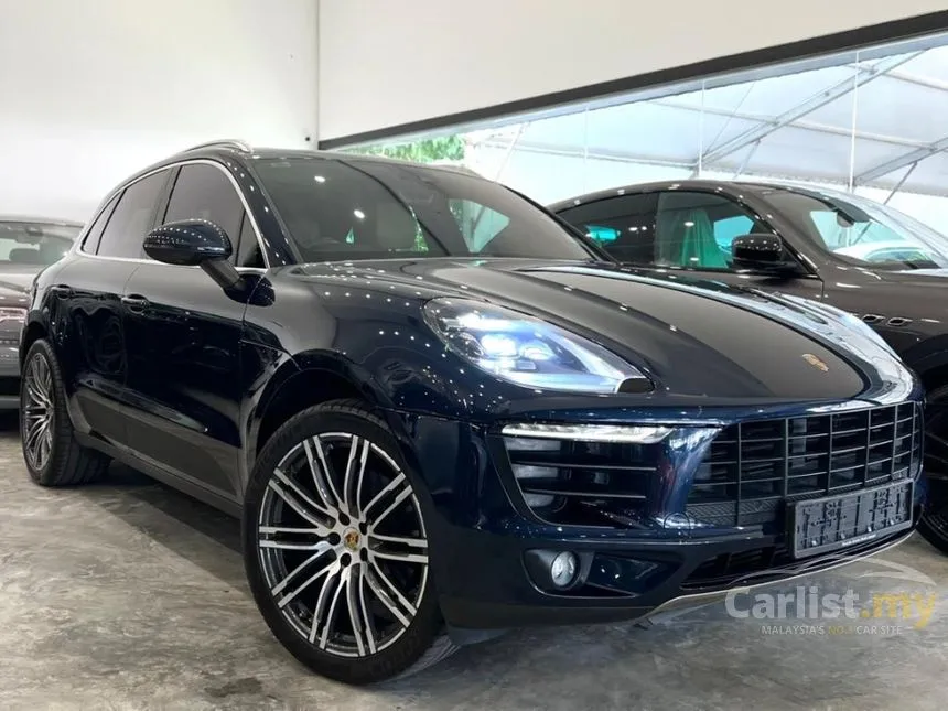 2016 Porsche Macan SUV