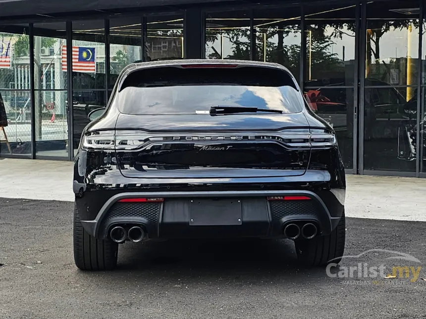 2022 Porsche Macan SUV