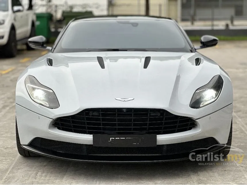 2018 Aston Martin DB11 V12 Coupe