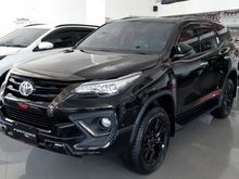 2020 Toyota Fortuner 2,4 TRD SUV PROMO FORTUNER MURAH DP 70JT
